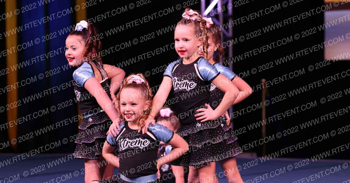 Island Xtreme Island Girls · Foxwoods