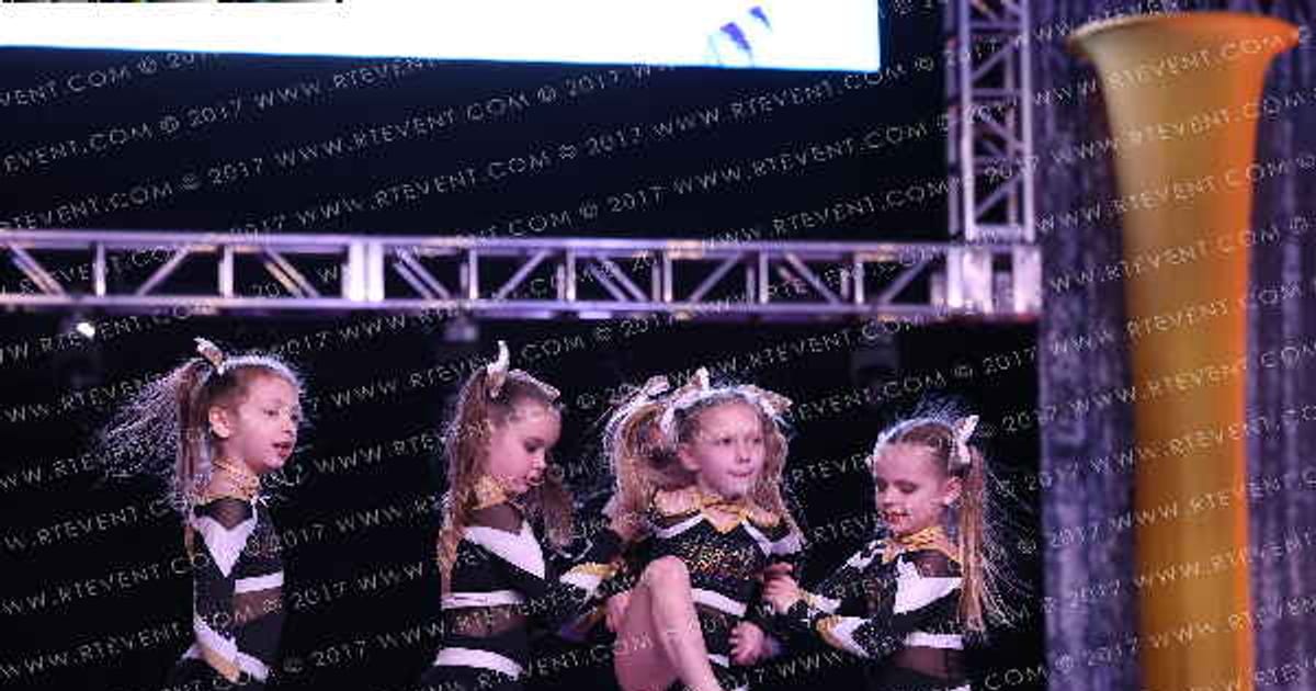 Upper Moreland Cheerleading Association Tantrum · ACDA Reach the Beach Ocean City Showdown