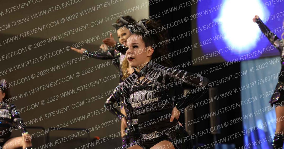 Riot Xtreme Cheer Blue Sparks · Athletic Phoenix Nationals DIDII