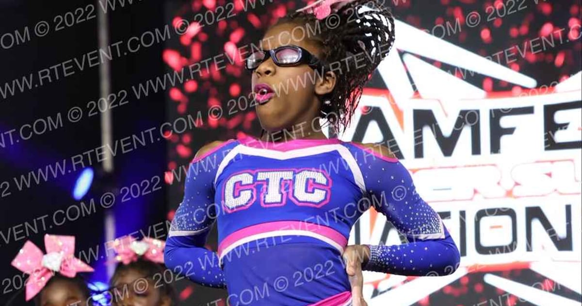 Cheertastic Co. Royal Elite Diamonds · Jamfest Super Nationals