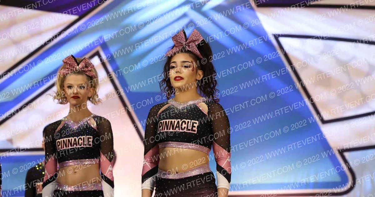 Pinnacle Athletics Lightning Strike · Athletic Phoenix Nationals DIDII