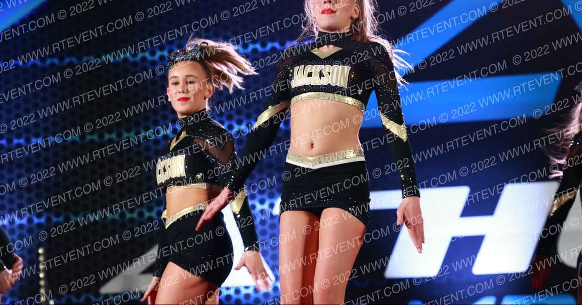 Jackson Cheer Company Lady Bullets · Athletic Championships Chattanooga Nationals DIDII