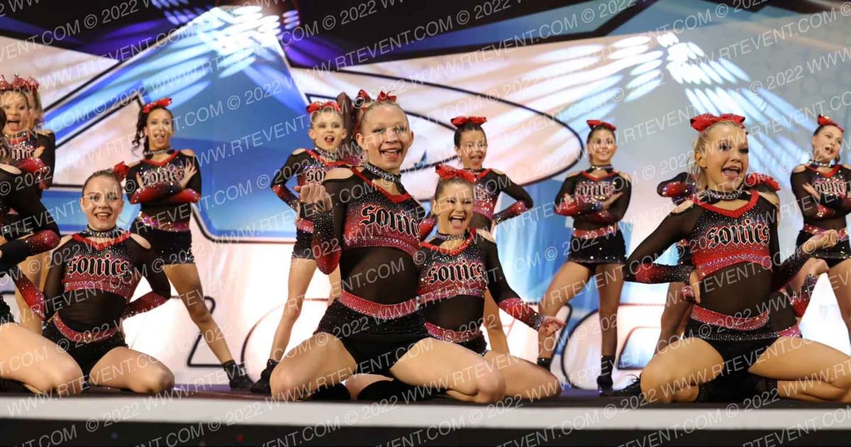 Universal Sonics Gems · Athletic Phoenix Nationals DIDII