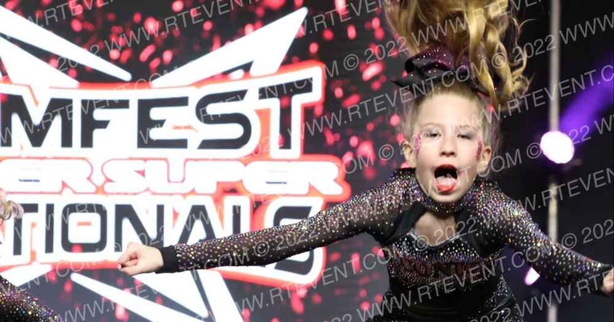 Iconic All Stars Fashionistas · Jamfest Super Nationals