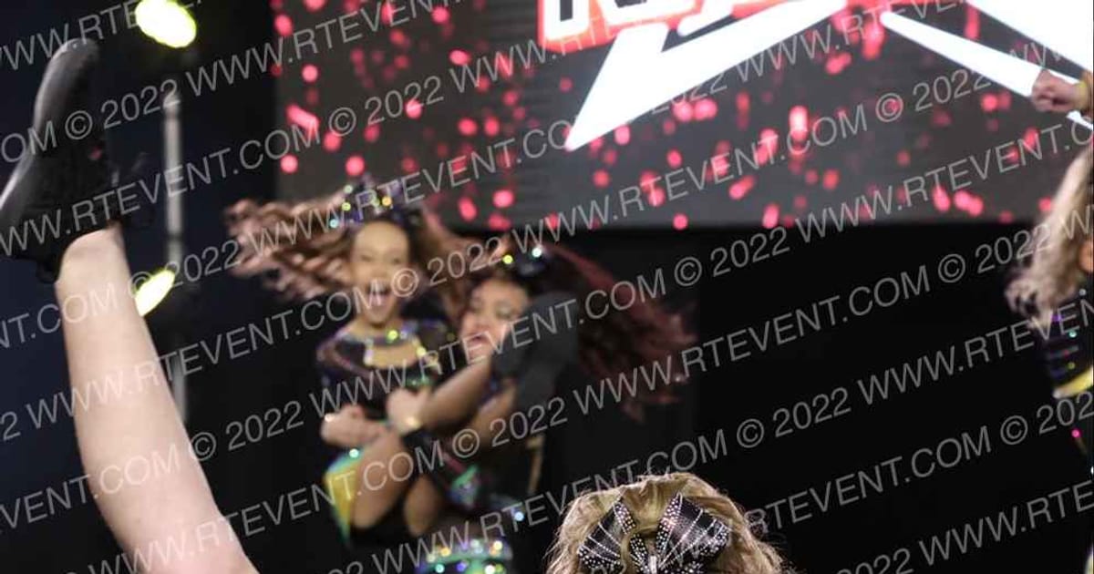 Element Elite Tumbling & Cheer PLATINUM · Jamfest Super Nationals