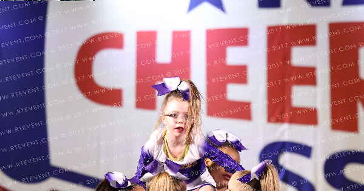 Clarksville Cheer Extreme Respect · NCA Franklin Classic