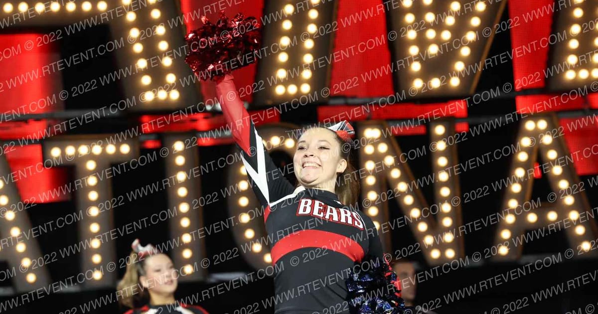 BMHS BEARS VARSITY CHEER · FRIDAY SCHOOL Nationals