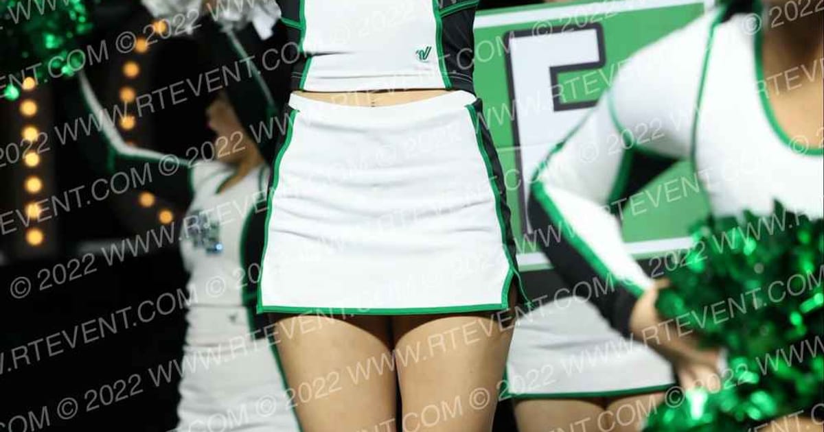 NOGALES VARSITY CHEER · FRIDAY SCHOOL Nationals