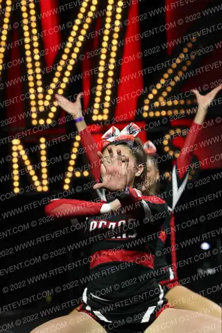 BMHS BEARS VARSITY CHEER
