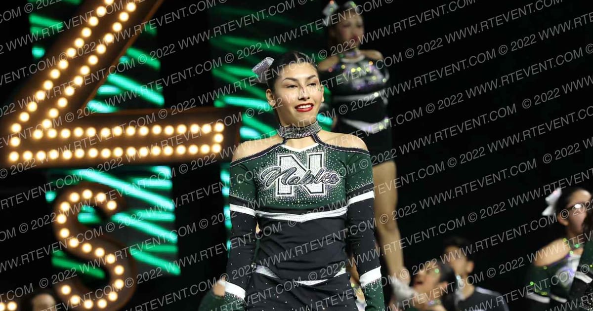 NOGALES VARSITY CHEER · FRIDAY SCHOOL Nationals