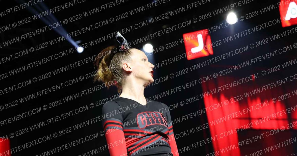 CANYON HILLS HS RATTLERS CHEER TEAM · FRIDAY SCHOOL Nationals