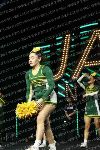 SADDLEBACK HIGH SCHOOL GOLD COMPETITION TEAM