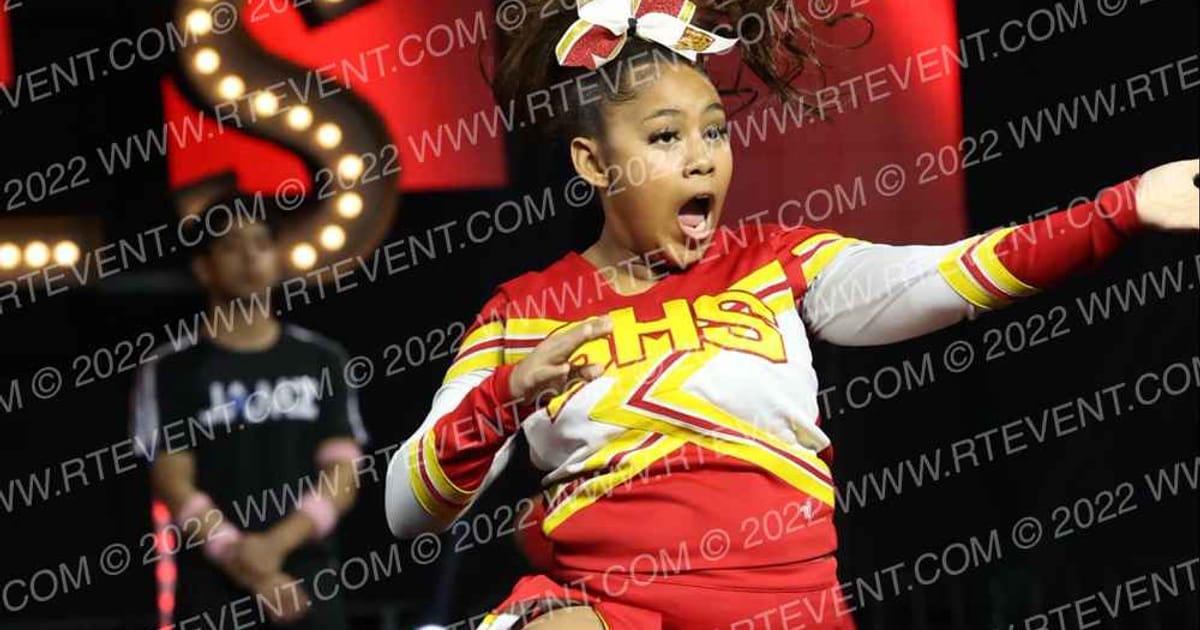 BERKELEY HIGH SCHOOL CHEER TEAM · FRIDAY SCHOOL Nationals