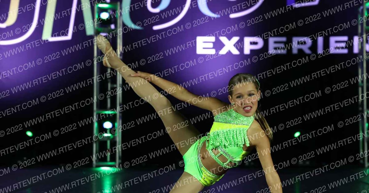 Star Performance Centre Reese Jennings · Athletic Dance Grand and Cheer Nationals