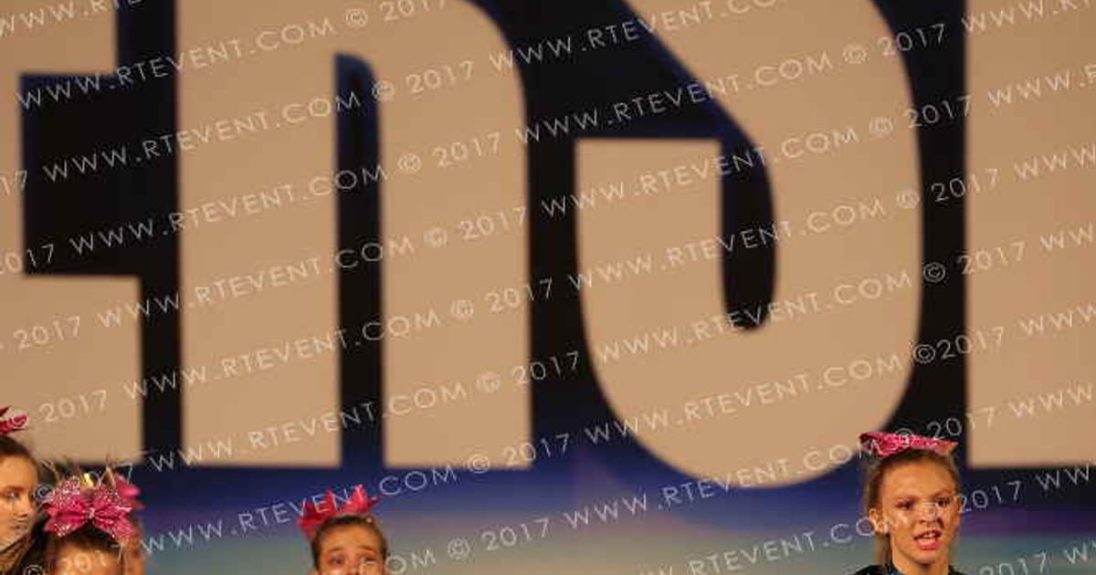 Palmetto Cheer Elite Diamond Divas · Cheersport Sweetheart
