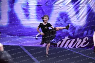 Buzz Cheer Bumblebees