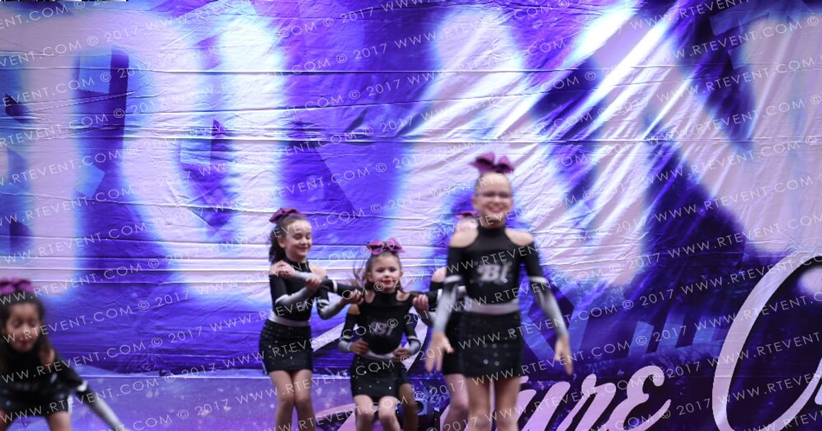 Black Ice Academy ICICLES · Winter Wonderland