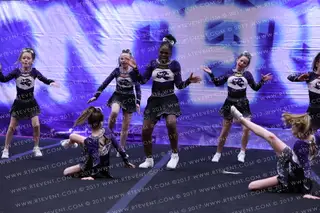 Charlton Rocks Cheer Sandstorm