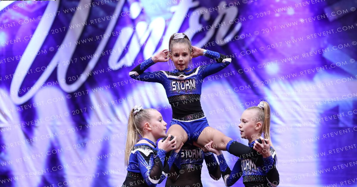 Storm Elite Lightning · Winter Wonderland