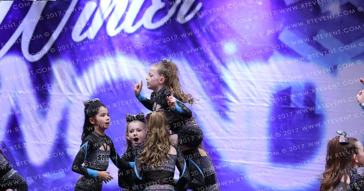 Storm Athletics Lightning · Winter Wonderland