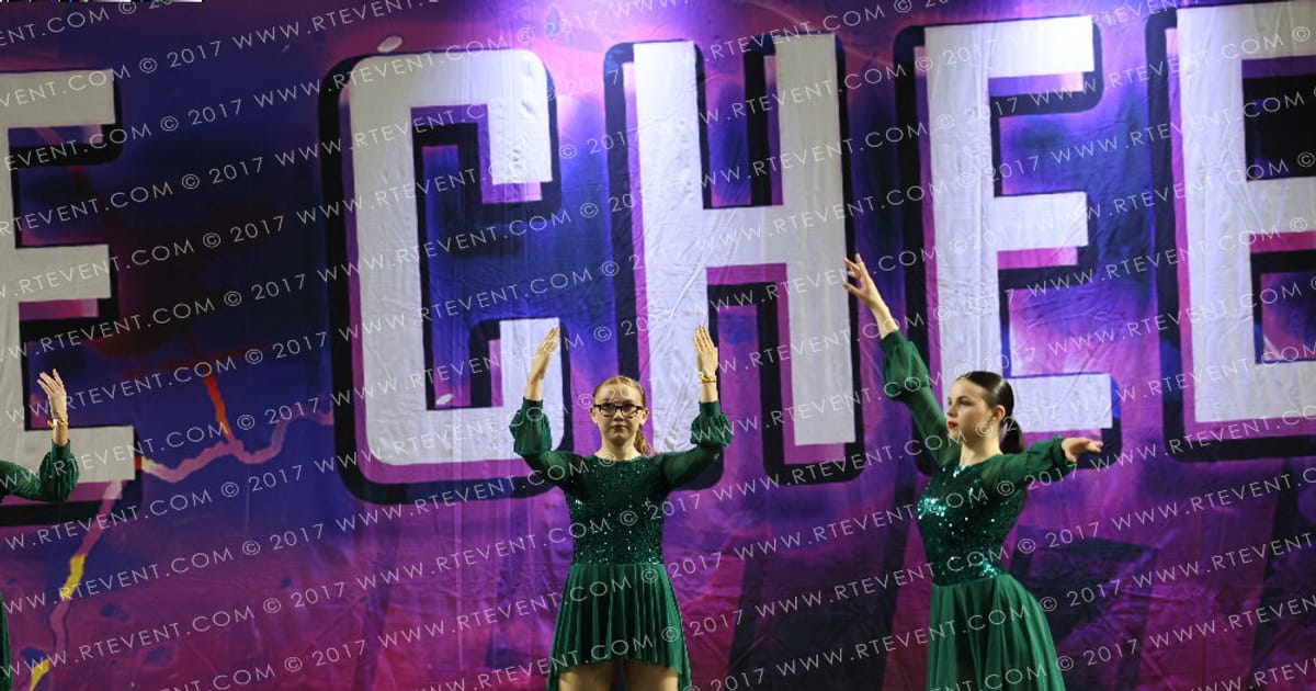 Velocity cheer and dance Dont want to miss a thing · Treasure Ireland