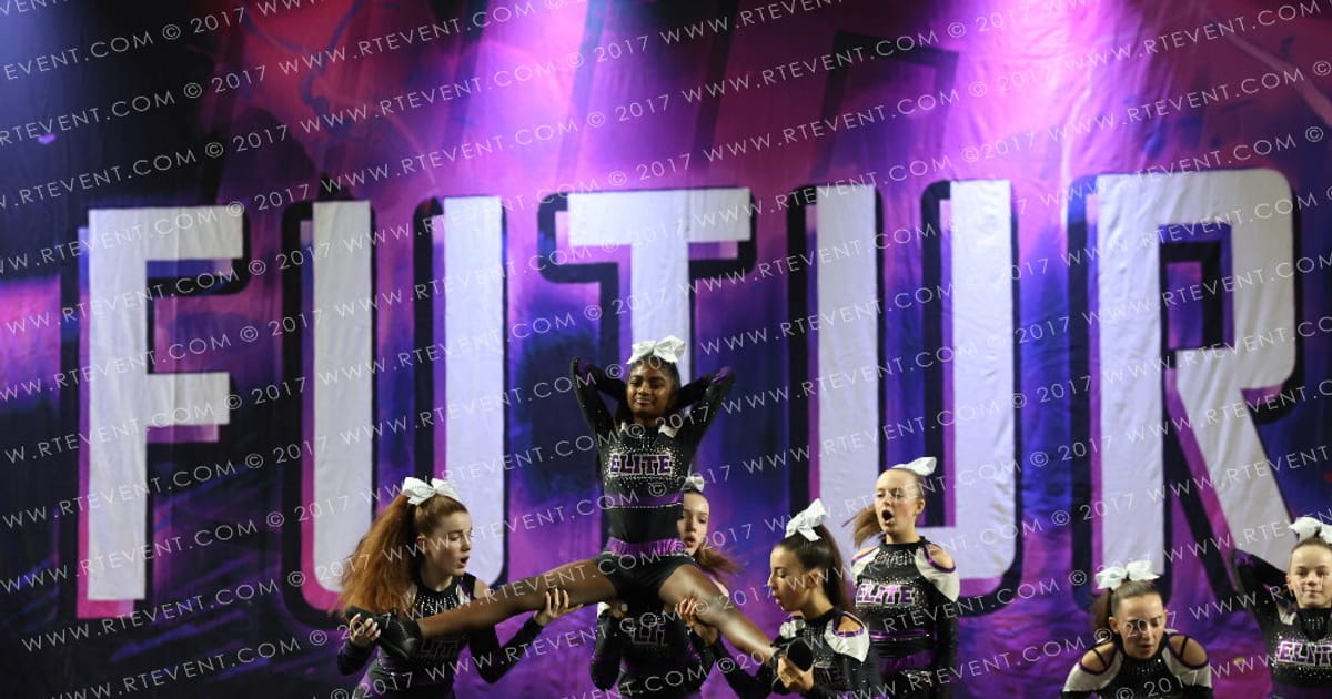 Twisters Elite RE1GN · Treasure Ireland