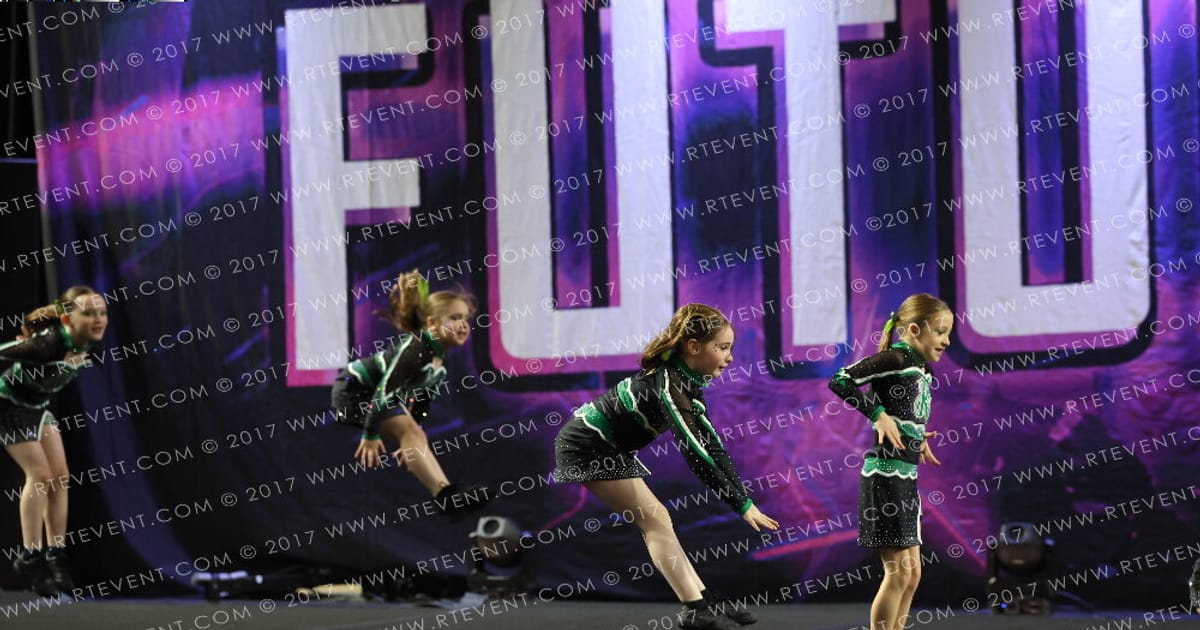 Kaleidoscope Cheerleading Ares · Treasure Ireland