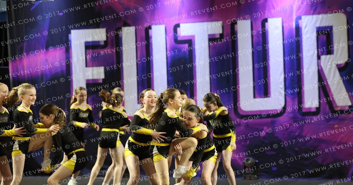 Legacy Elite Glitter · Treasure Ireland
