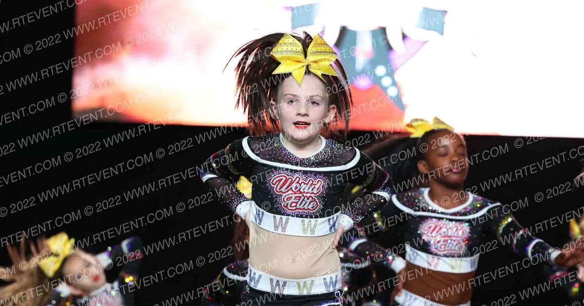 World Elite Diva Dolls · Hard Rockin Day One