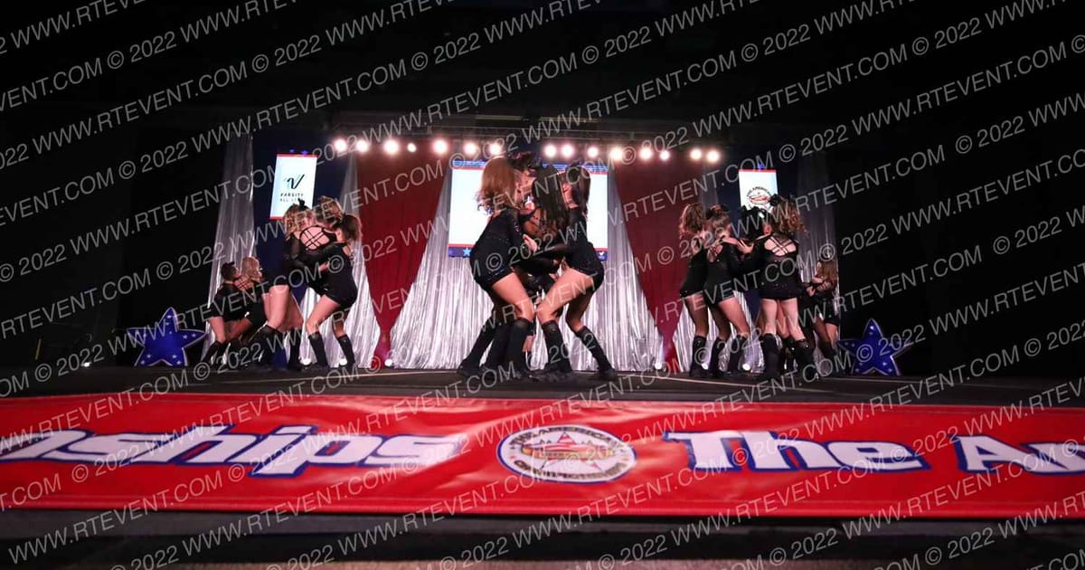 Cheer Extreme - Raleigh Mini Mingos · American Superstarz Raleigh