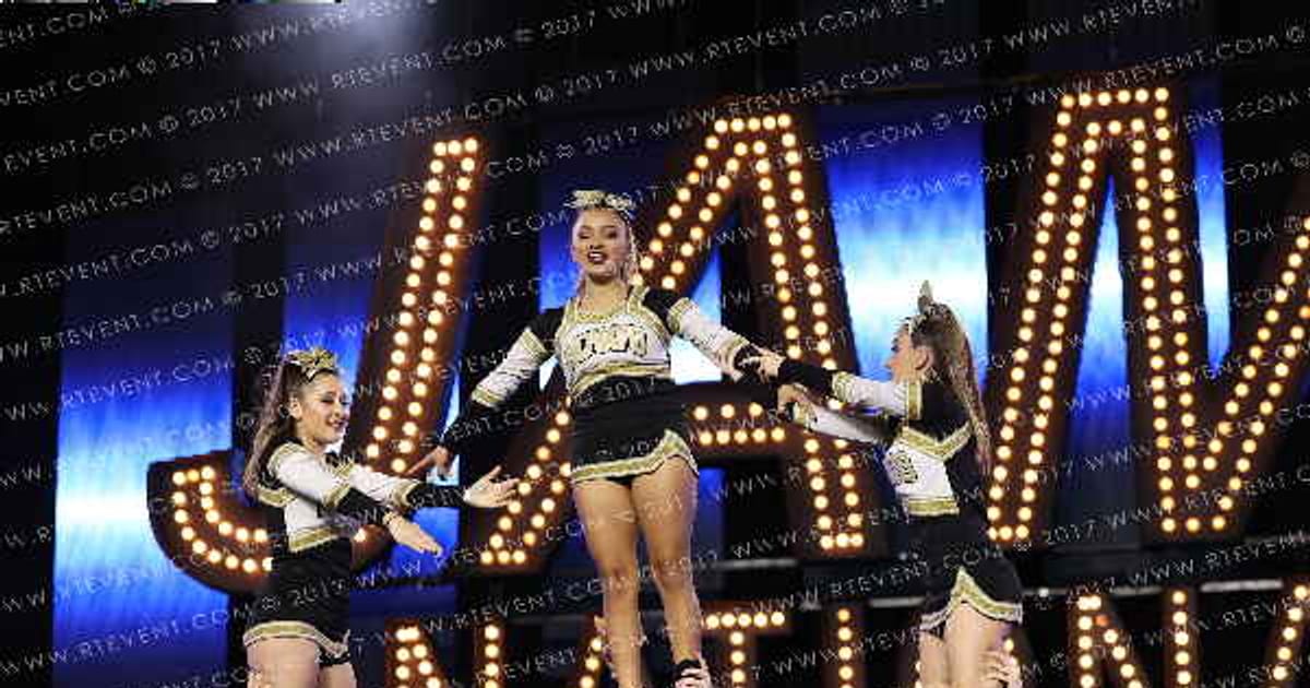 NOVATO HIGH SCHOOL VARSITY · SCHOOL CHEER NATIONALS