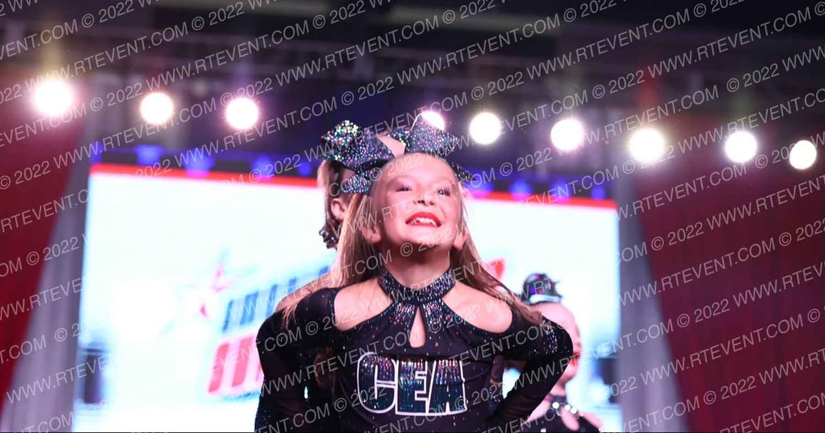 Cheer Extreme - Raleigh Lulu · American Superstarz Raleigh