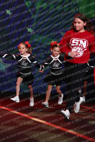 Scorpions Niagara Cheerleading Little Stingers