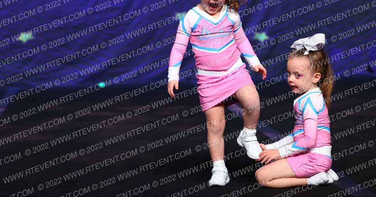 Cheer United Little Dippers · Feel the Power