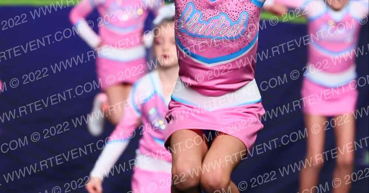 Cheer United Glow · Feel the Power