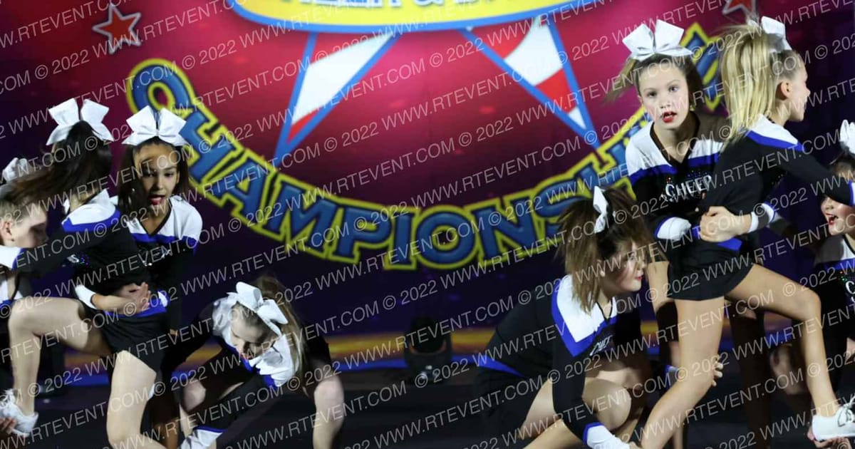 Cheer St Louis Legacy · The American Gateway