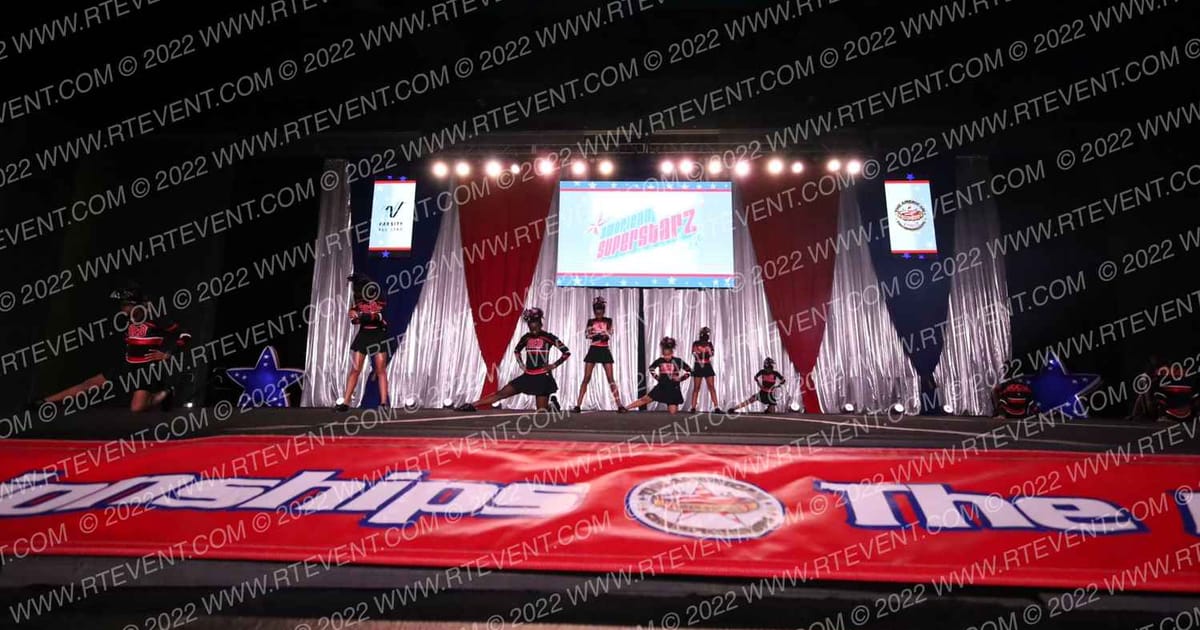 Raleigh Elite Diamonds Lady Lightning · American Superstarz Raleigh