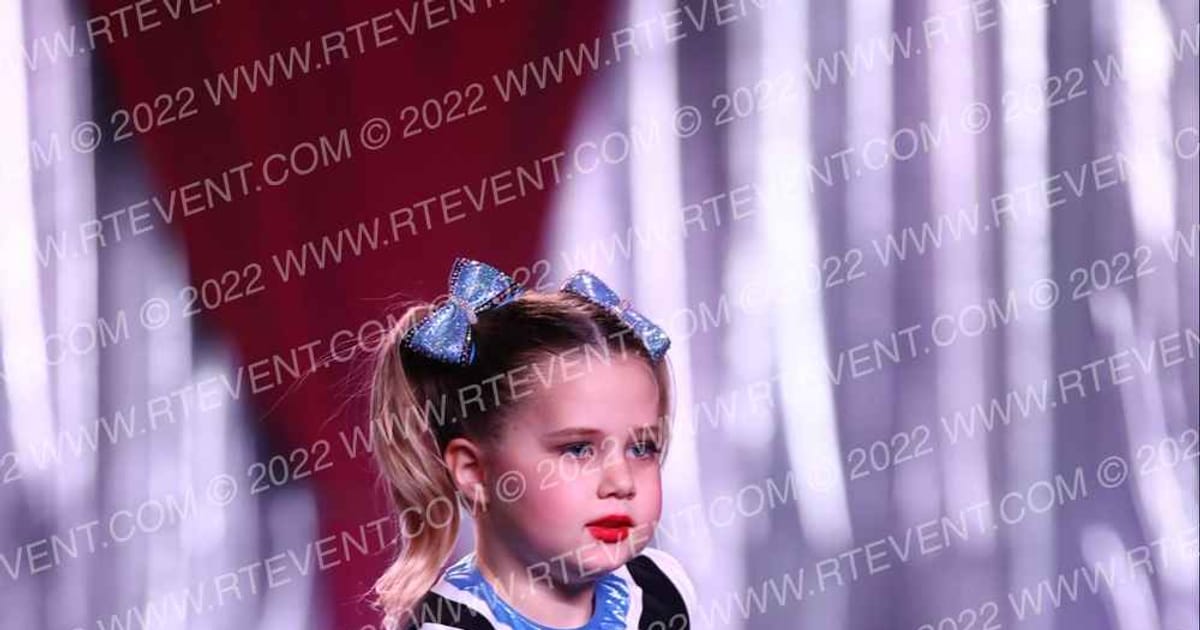 BRAND Elite All Stars Tiny Sparks · American Superstarz Raleigh