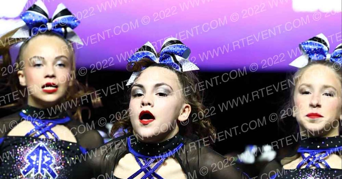 US Cheer Rebels Roulette Rebels · SU BATB GN