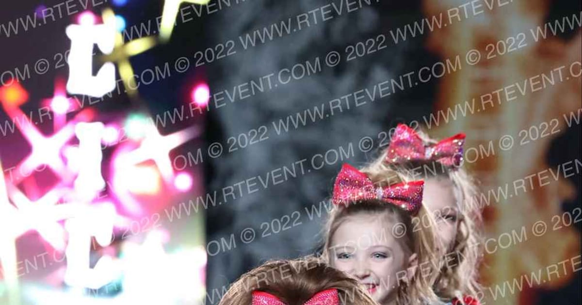 Top Gun Ohio Shining Stars · Hard Rockin Day One