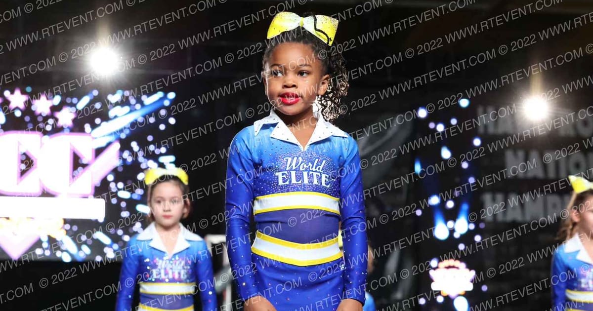 World Elite Glow · Hard Rockin Day One