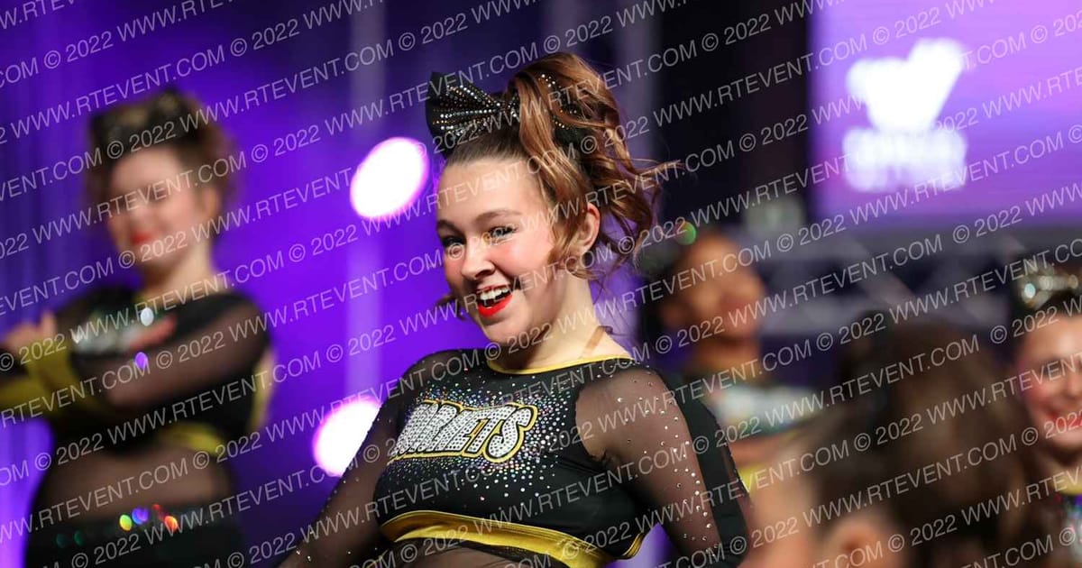 Hornets Competitive Cheerleading Golden Girls · SU BATB GN