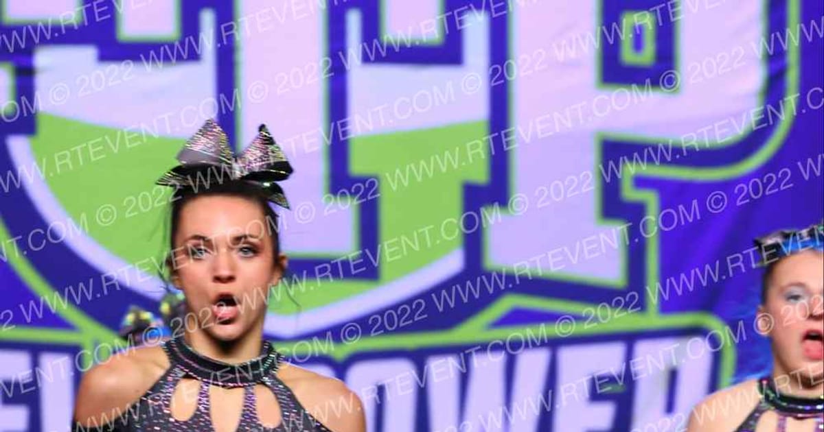 Cheer Sport Sharks - Kitchener Grey Reef Sharks · Feel the Power