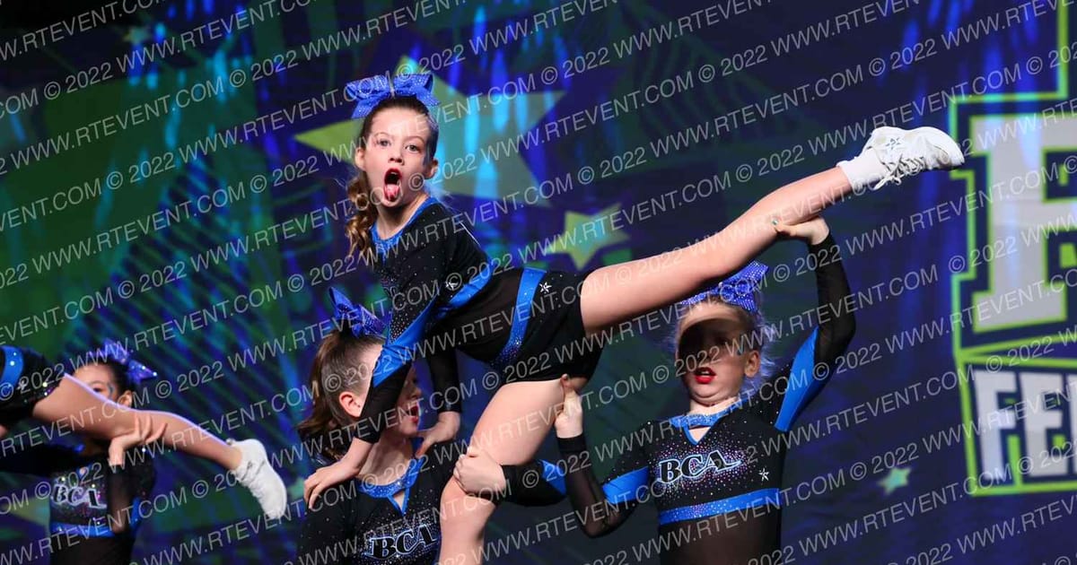 Beach Cheer Athletics Soleil · Feel the Power