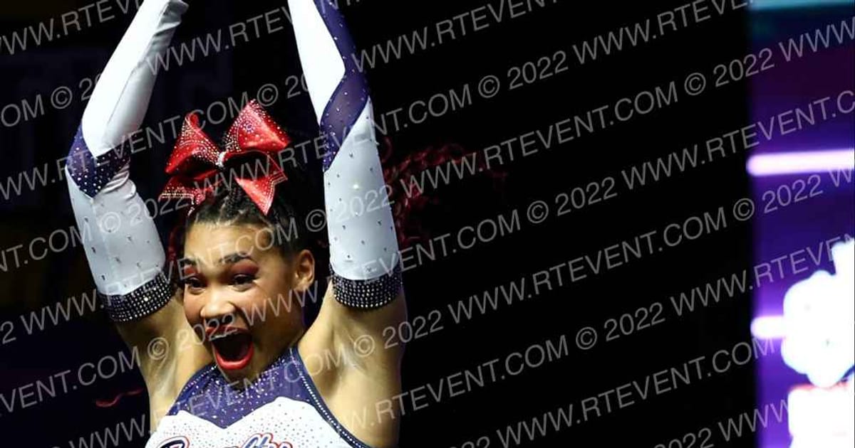 Virginia Royalty Athletics Duchess · SU BATB GN
