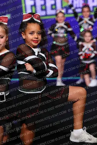 Scorpions Niagara Cheerleading Aces