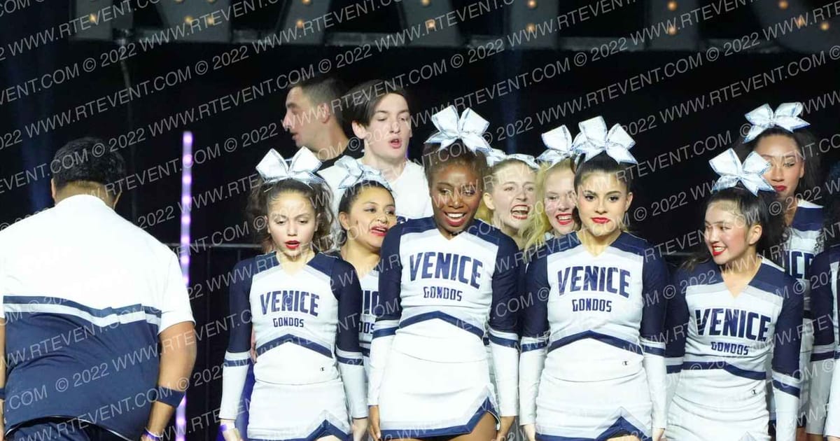 VENICE HIGH SCHOOL VARSITY CHEER · SATURDAY SCHOOL Nationals