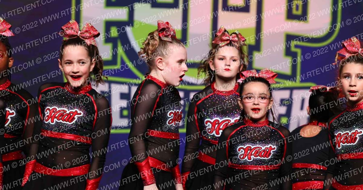 London Heat Cheerleading Flash · Feel the Power