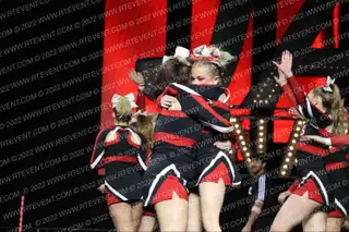 BMHS BEARS VARSITY CHEER