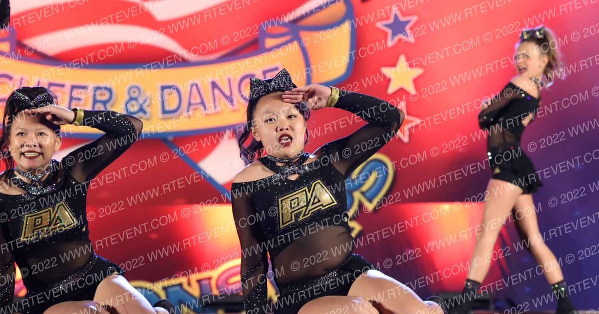 Pyramid Athletics COBRAS · The American Masterpiece